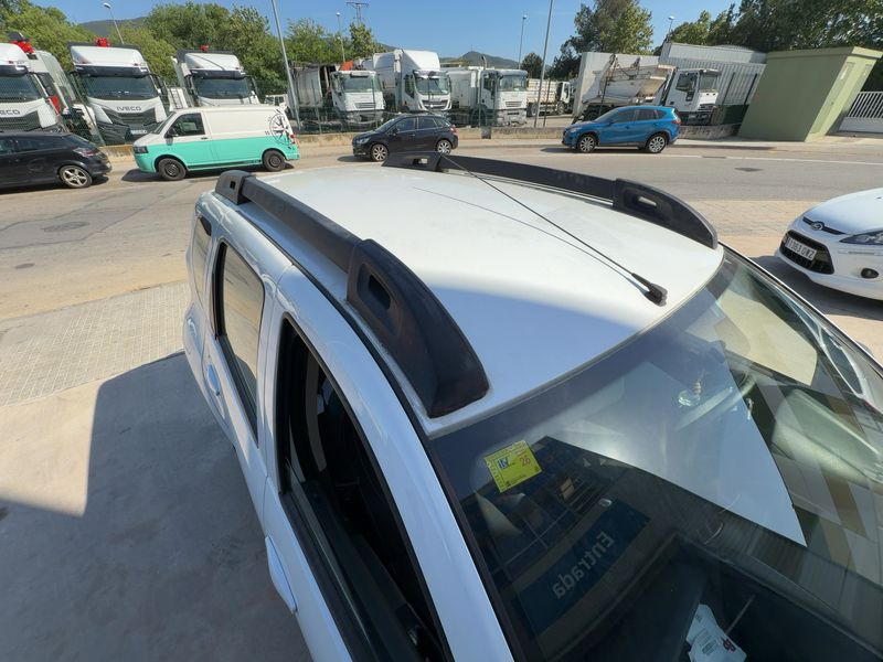 Dacia Duster 1.5 dCi Laureate 4x2 2014 – снимка 13