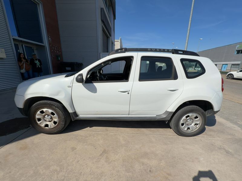 Dacia Duster 1.5 dCi Laureate 4x2 2014 – снимка 4