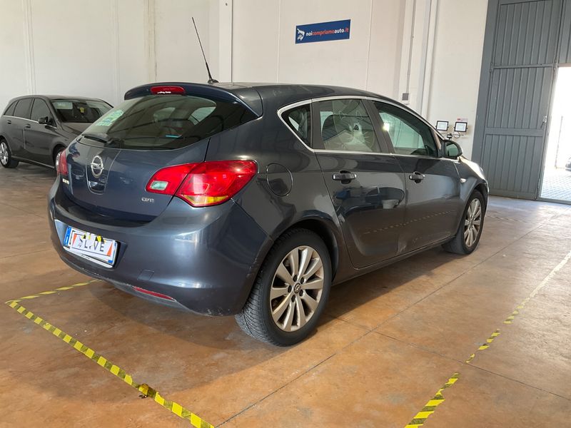 Opel Astra 1.7 CDTI Basis 2010 – снимка 2