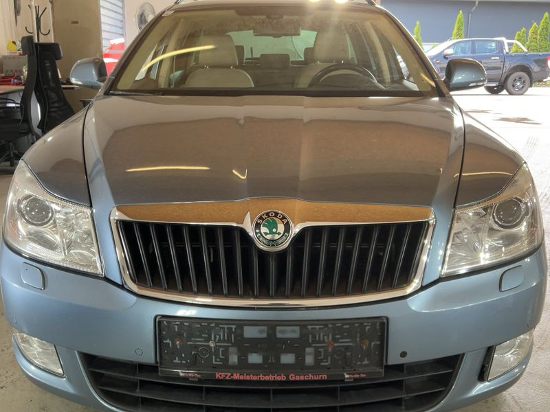 Skoda Octavia 2.0 TDI Elegance 4x4 2012 – снимка 14