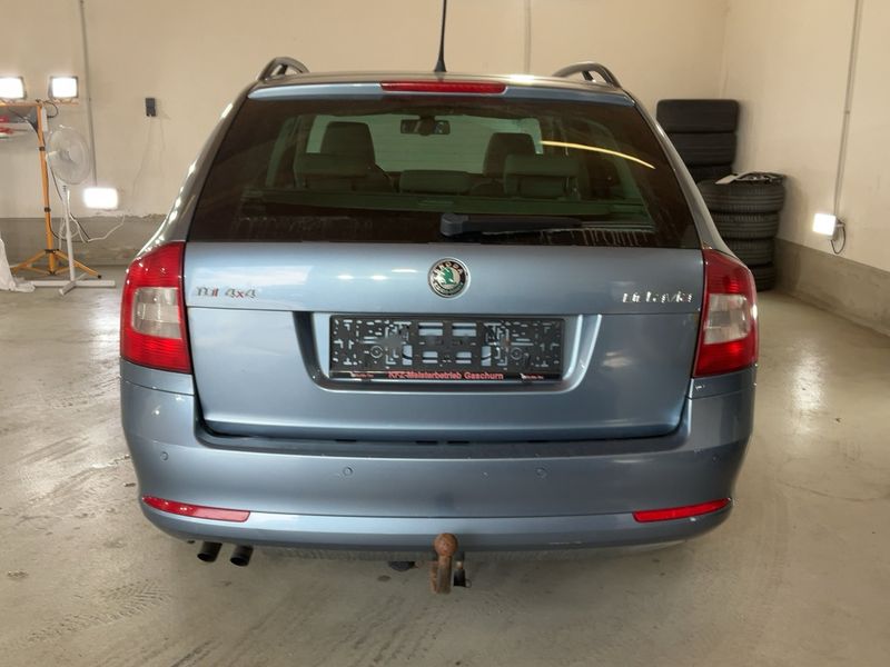 Skoda Octavia 2.0 TDI Elegance 4x4 2012 – снимка 7