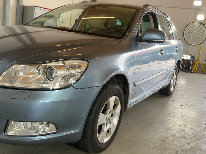 Skoda Octavia 2.0 TDI Elegance 4x4 2012 – снимка 2