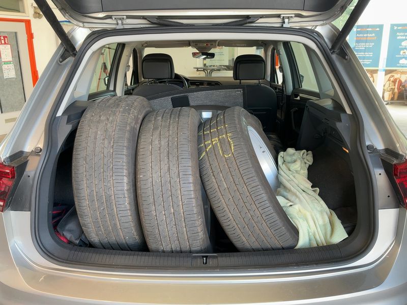 Volkswagen Tiguan 2.0 TDI Highline 4Motion BlueMotion Tech 2019 – снимка 16