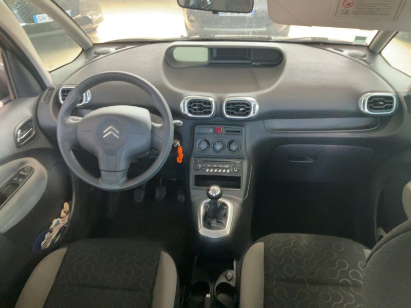 Citroen C3 Picasso 1.6 HDi Confort 2011 – снимка 17