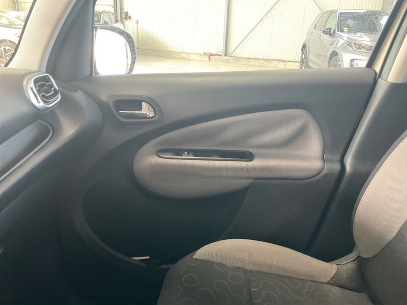 Citroen C3 Picasso 1.6 HDi Confort 2011 – снимка 27