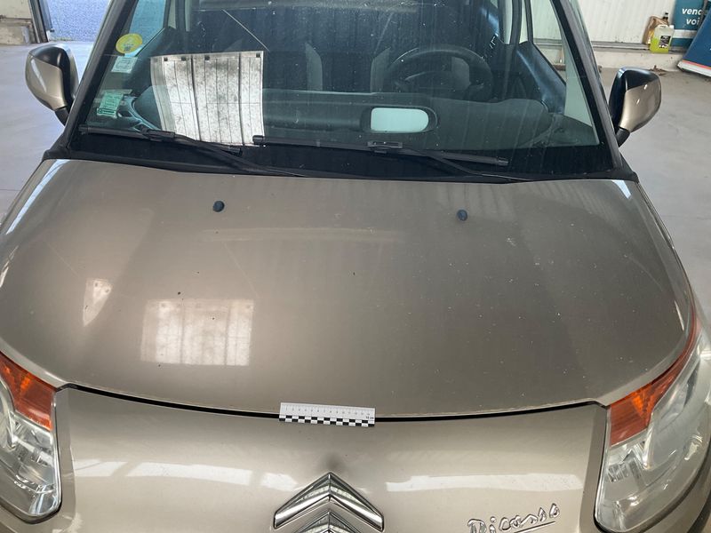 Citroen C3 Picasso 1.6 HDi Confort 2011 – снимка 40