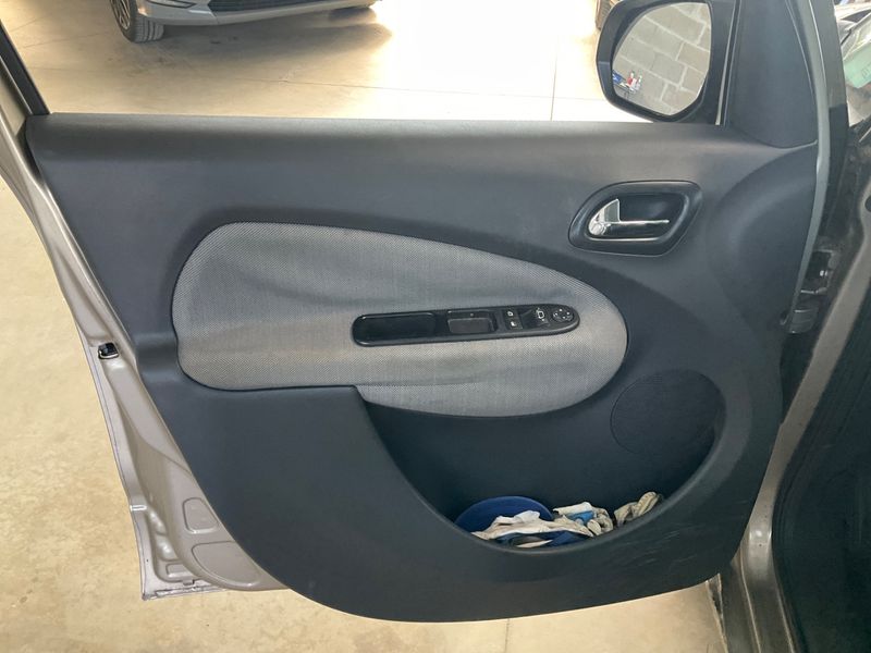Citroen C3 Picasso 1.6 HDi Confort 2011 – снимка 26