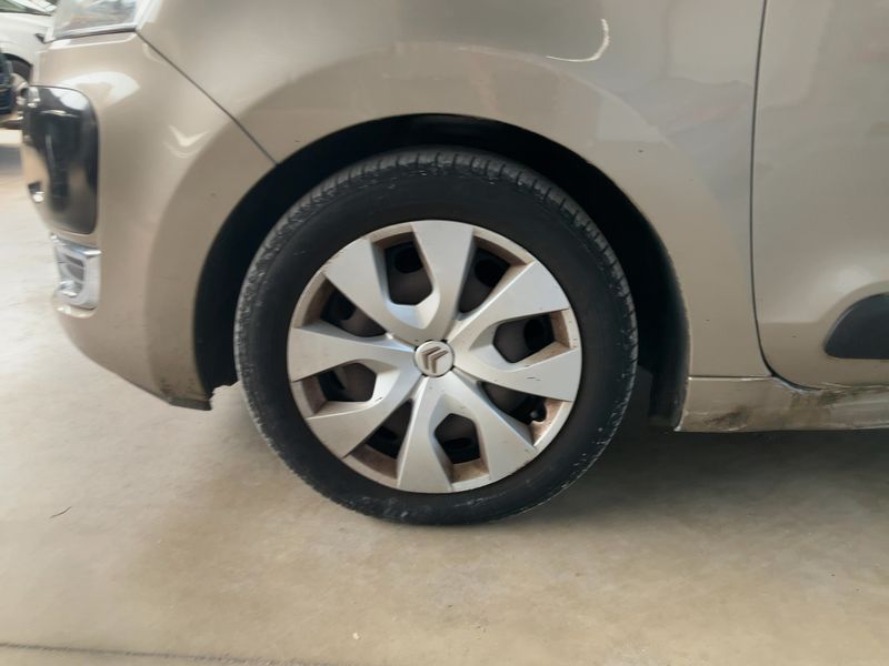 Citroen C3 Picasso 1.6 HDi Confort 2011 – снимка 3