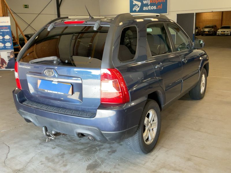 Kia Sportage 2.0 EX 2010 – снимка 8