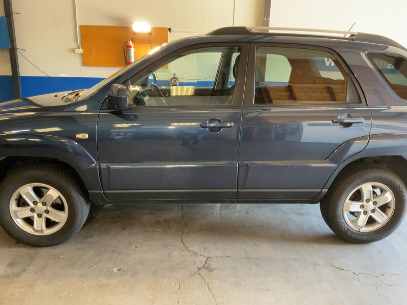 Kia Sportage 2.0 EX 2010 – снимка 4
