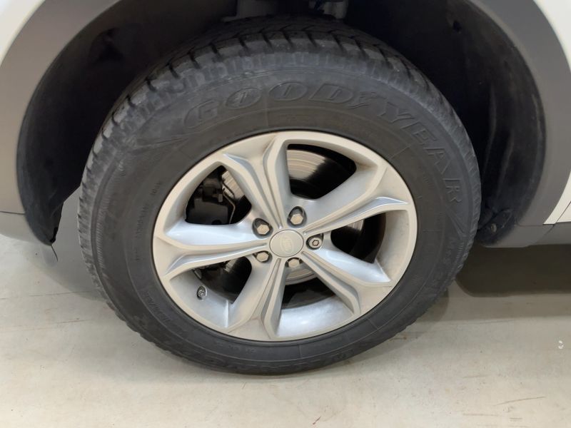 Land Rover Discovery Sport 2.2 Td4 SE AWD 2015 – снимка 3