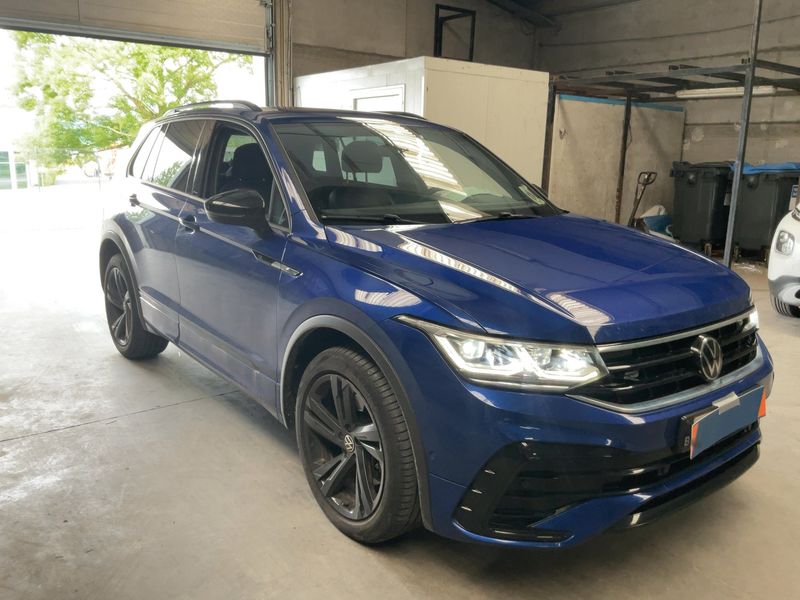 Volkswagen Tiguan 2.0 TSI R-Line 4Motion 2024 – снимка 12