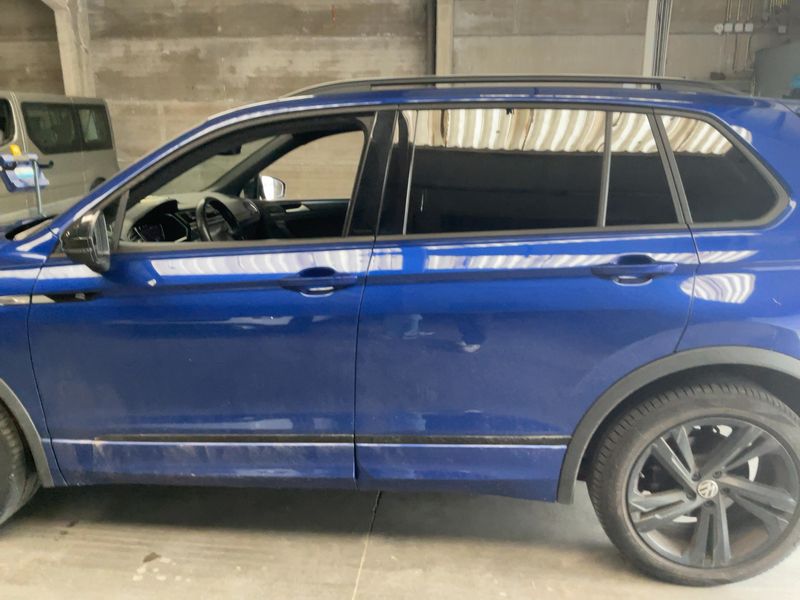 Volkswagen Tiguan 2.0 TSI R-Line 4Motion 2024 – снимка 4