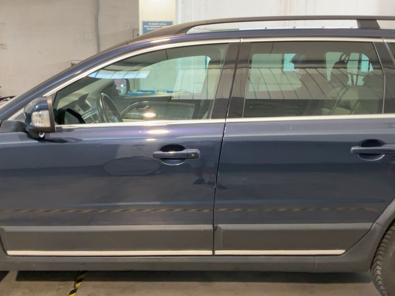 Volvo XC70 2.4 D4 Summum AWD 2013 – снимка 4