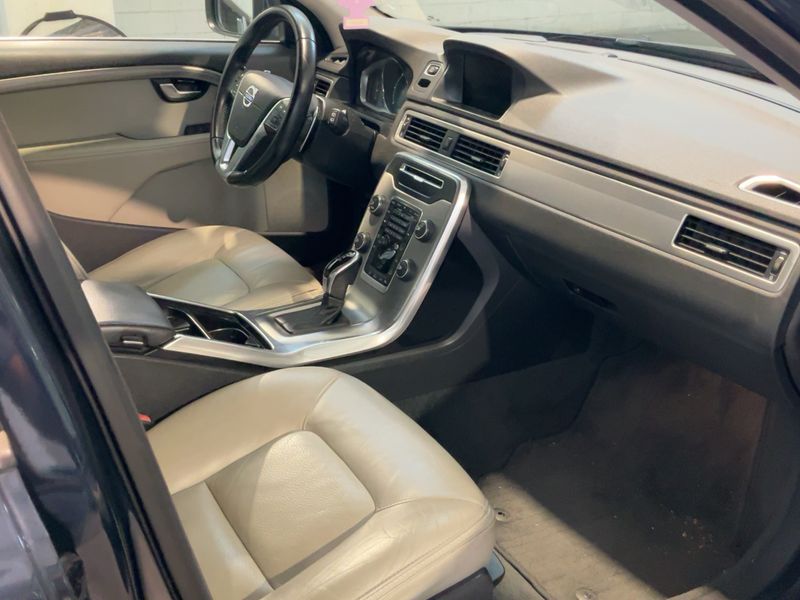 Volvo XC70 2.4 D4 Summum AWD 2013 – снимка 16