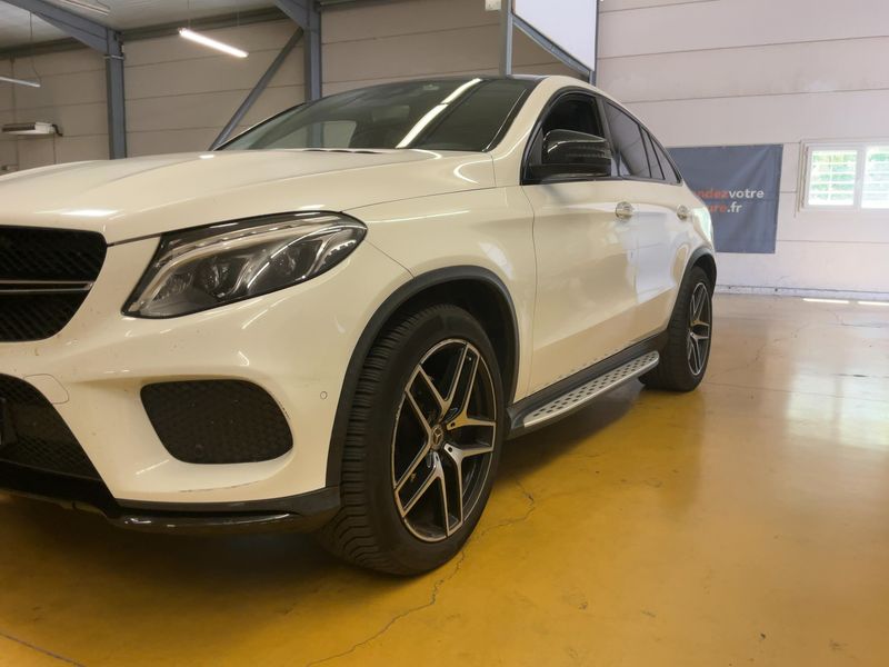 Mercedes-Benz GLE-Klasse GLE 350 d 4Matic 2018 – снимка 2
