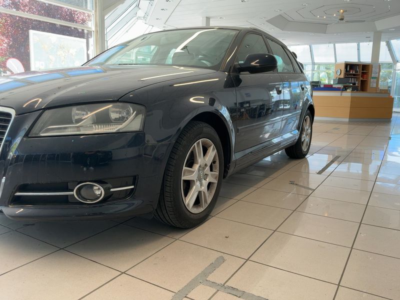 Audi A3 Sportback 1.2 TFSI Attraction 2012 – снимка 2