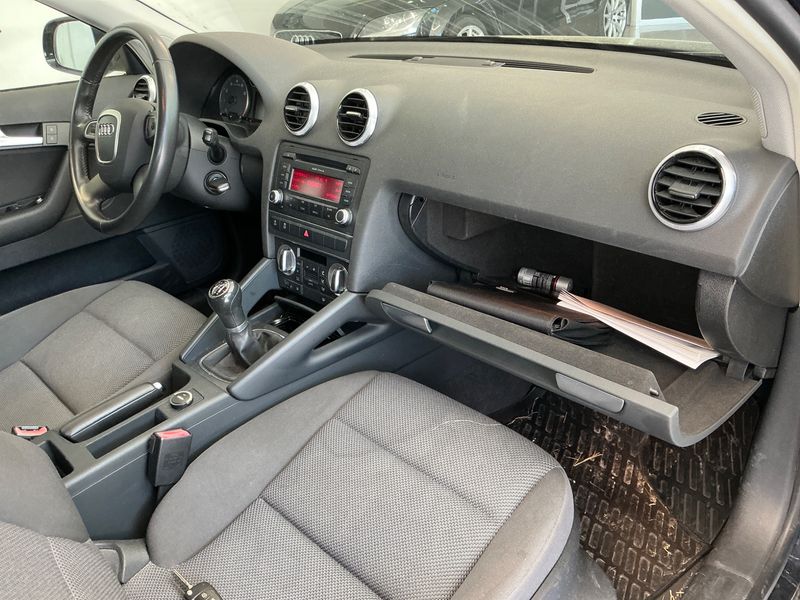Audi A3 Sportback 1.2 TFSI Attraction 2012 – снимка 25