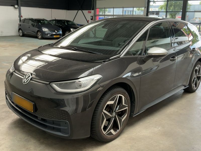Volkswagen ID.3 electric drive 150 kW Family Pro Performance 2020 – снимка 1
