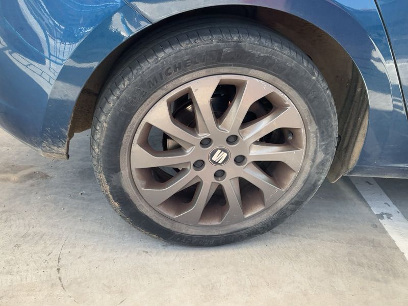 Seat Leon 1.6 TDI I-Tech 2014 – снимка 9