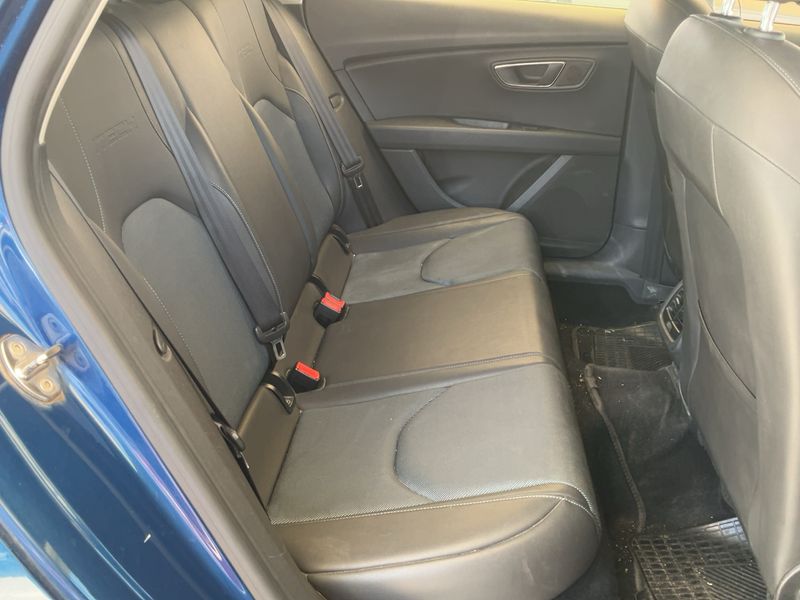 Seat Leon 1.6 TDI I-Tech 2014 – снимка 19