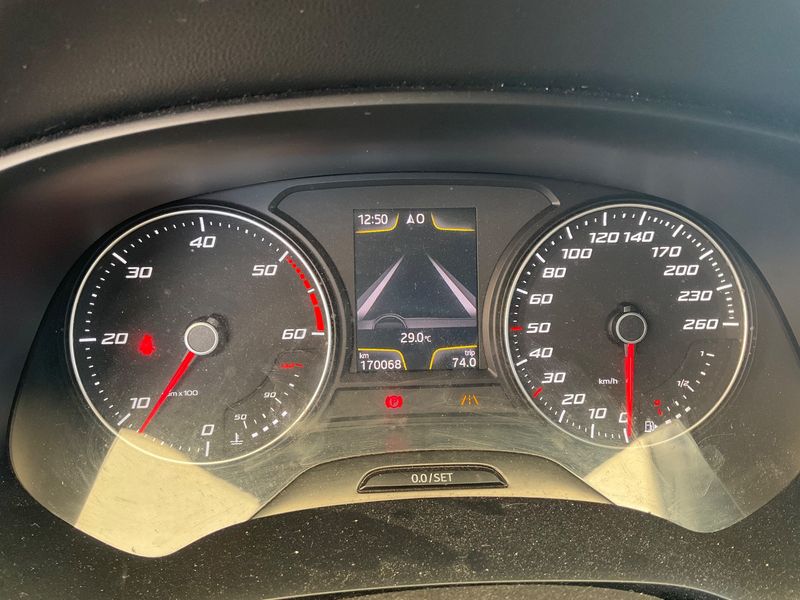 Seat Leon 1.6 TDI I-Tech 2014 – снимка 18