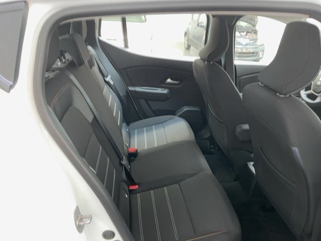 Dacia Sandero 1.0 TCe LPG Stepway Comfort 2022 – снимка 19