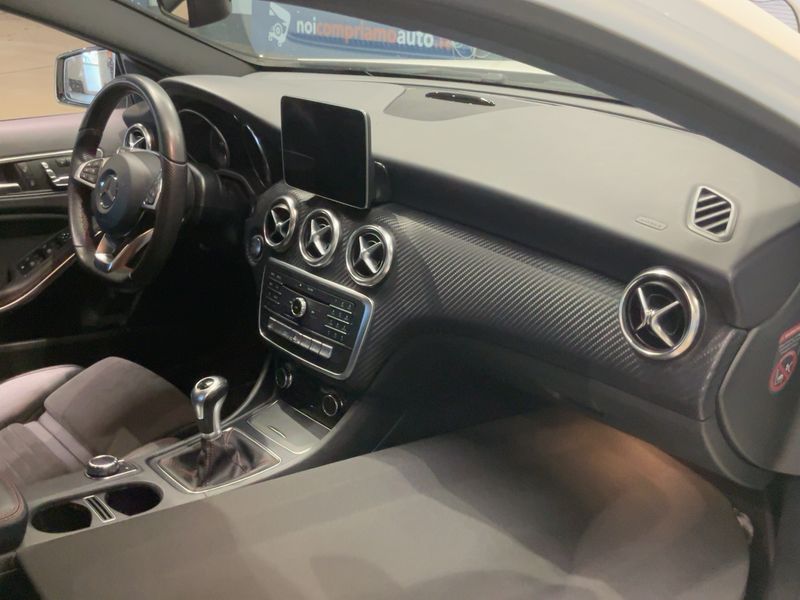 Mercedes-Benz A-Klasse A 250 BlueEfficiency AMG Sport 2017 – снимка 18