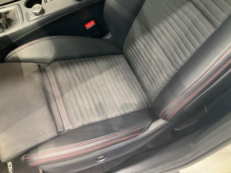 Mercedes-Benz A-Klasse A 250 BlueEfficiency AMG Sport 2017 – снимка 22