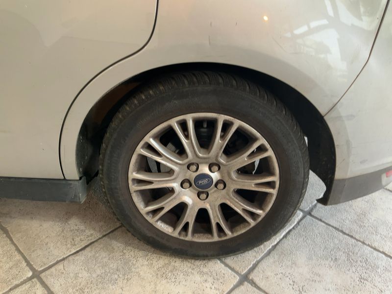 Ford C-Max 1.6 TDCi Titanium 2011 – снимка 17