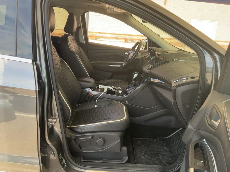 Ford Kuga 2.0 TDCi Vignale 2018 – снимка 16