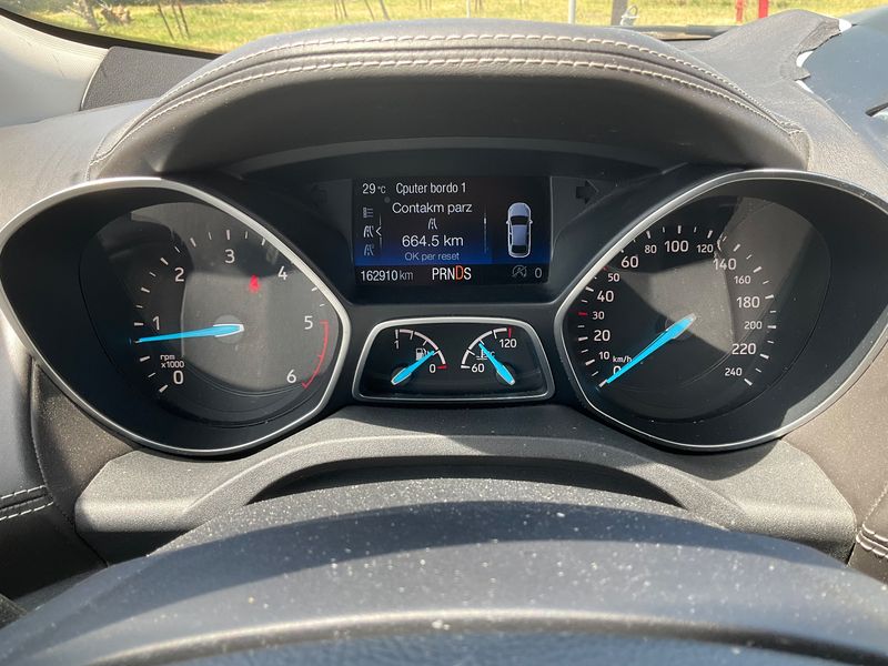 Ford Kuga 2.0 TDCi Vignale 2018 – снимка 18