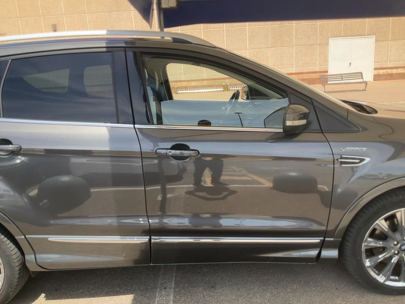 Ford Kuga 2.0 TDCi Vignale 2018 – снимка 10