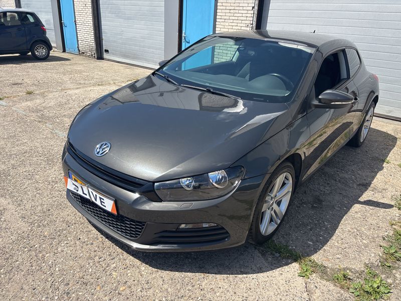 Volkswagen Scirocco 1.4 TSI 2009 – снимка 2