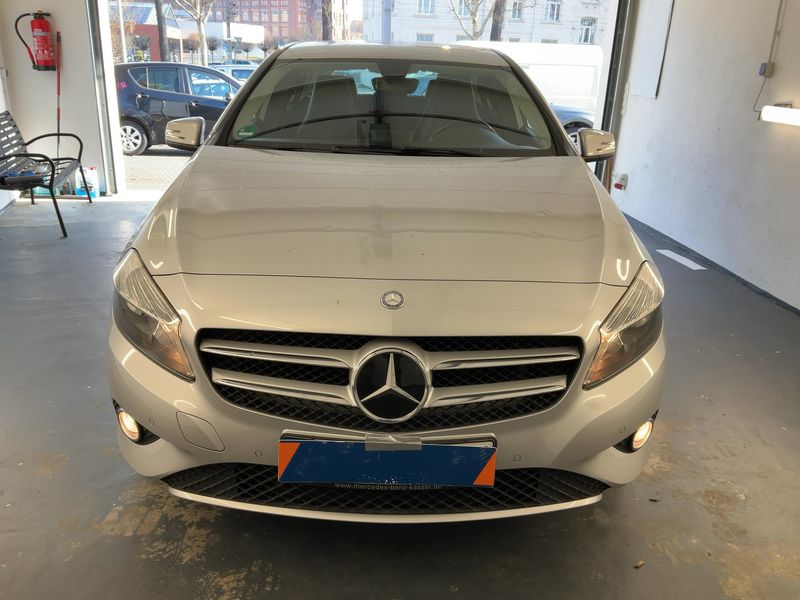 Mercedes-Benz A-Klasse A 180 BlueEfficiency Style 2014 – снимка 14