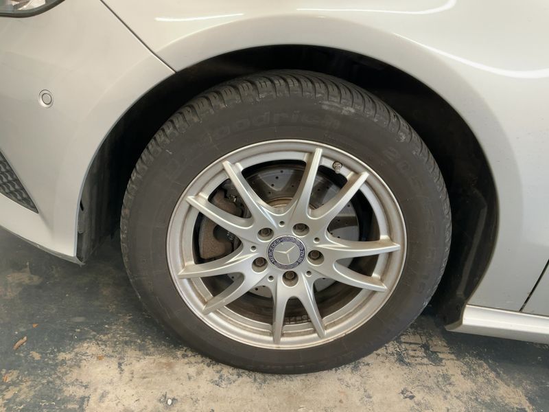 Mercedes-Benz A-Klasse A 180 BlueEfficiency Style 2014 – снимка 3