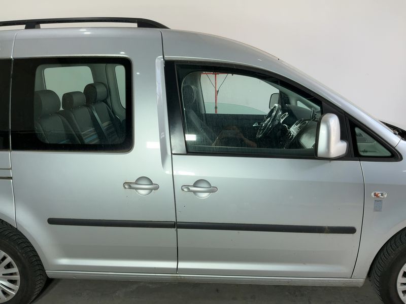 Volkswagen Caddy 1.2 TSI Trendline 2015 – снимка 10