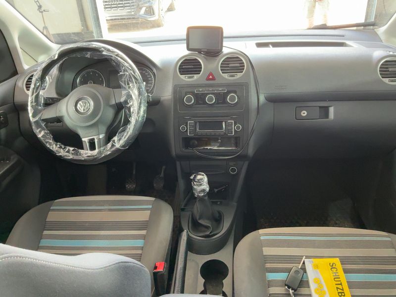 Volkswagen Caddy 1.2 TSI Trendline 2015 – снимка 17
