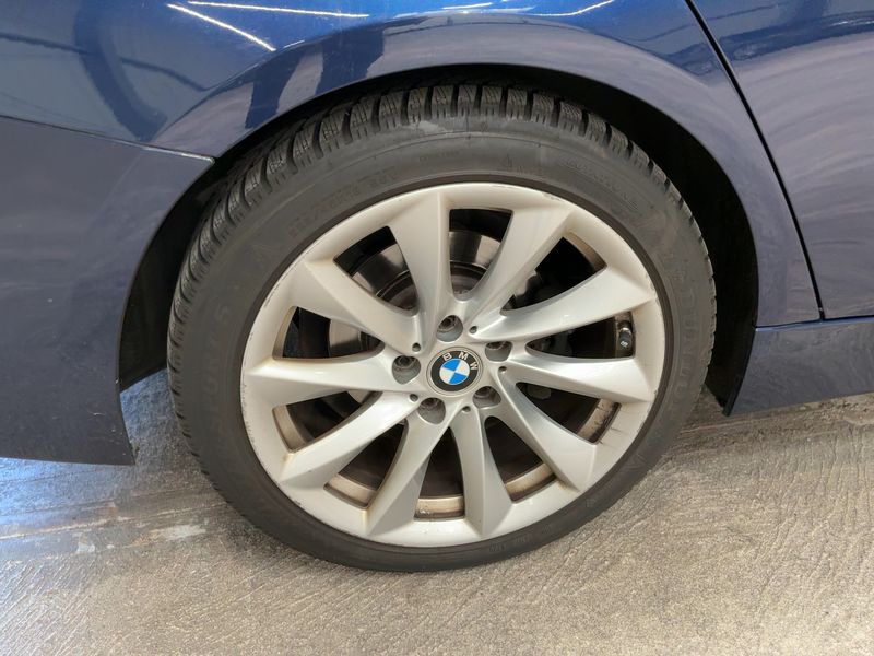 BMW 3er 320d xDrive Sport Line 2017 – снимка 18
