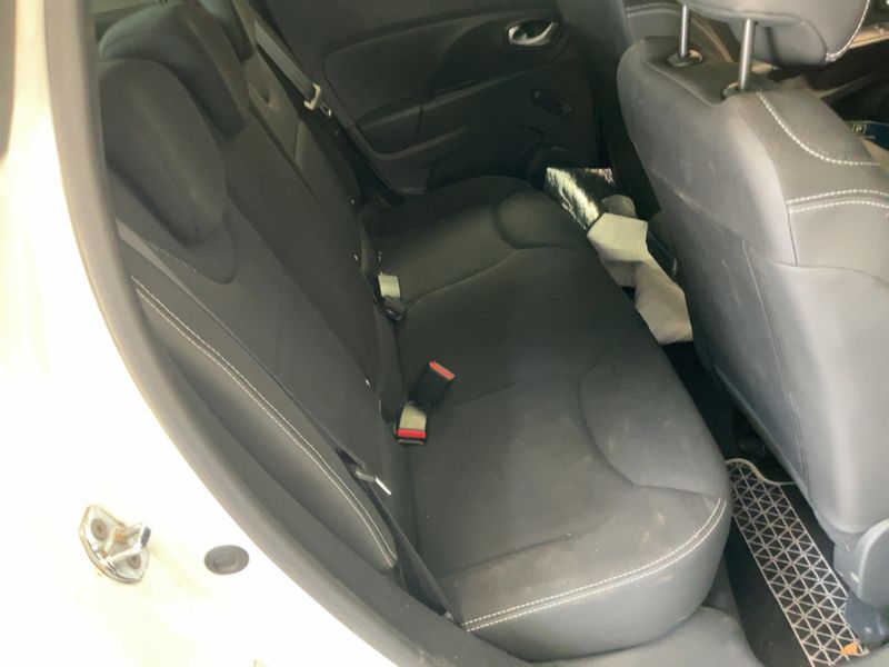 Renault Clio 1.5 dCi Energy Business 2015 – снимка 19