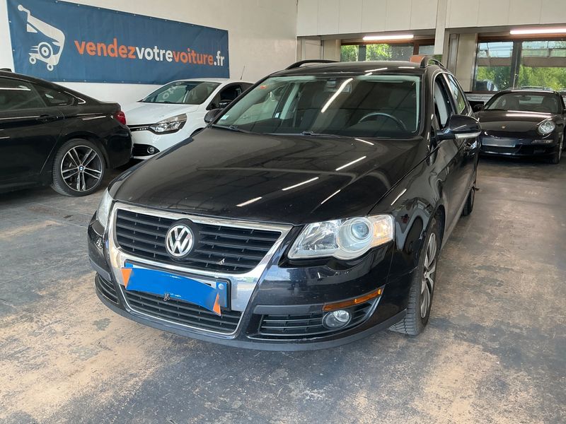 Volkswagen Passat 1.6 TDI Business Trendline BlueMotion Tech 2010 – снимка 1