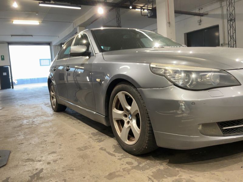 BMW 5er 525d 2009 – снимка 8