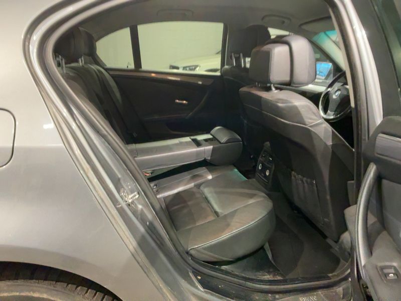 BMW 5er 525d 2009 – снимка 14