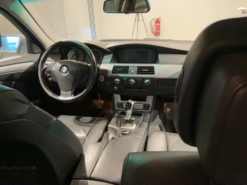 BMW 5er 525d 2009 – снимка 12
