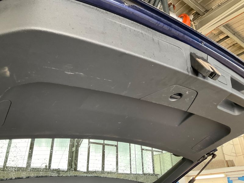 Volkswagen Touran 2.0 TDI Comfortline BlueMotion Tech 2017 – снимка 32
