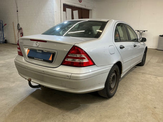 Mercedes-Benz C-Klasse C 230 Classic 2006 – снимка 2
