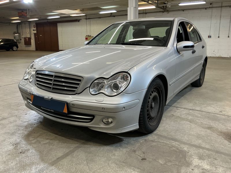Mercedes-Benz C-Klasse C 230 Classic 2006 – снимка 1
