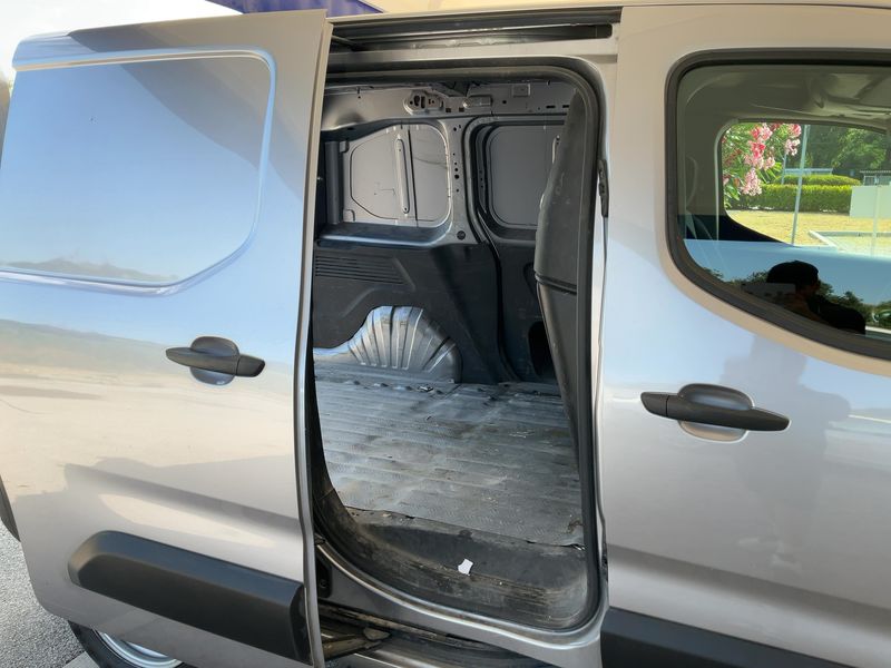 Citroen Berlingo 1.5 Blue-HDi Club M 2023 – снимка 19