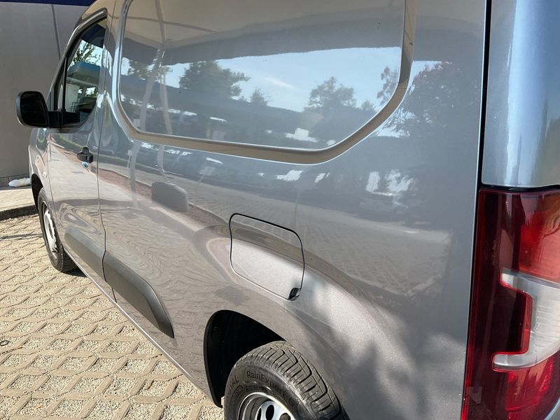 Citroen Berlingo 1.5 Blue-HDi Club M 2023 – снимка 27