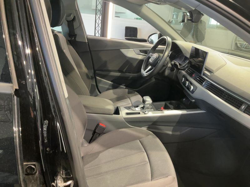 Audi A4 35 TDI Mild-Hybrid 2021 – снимка 16
